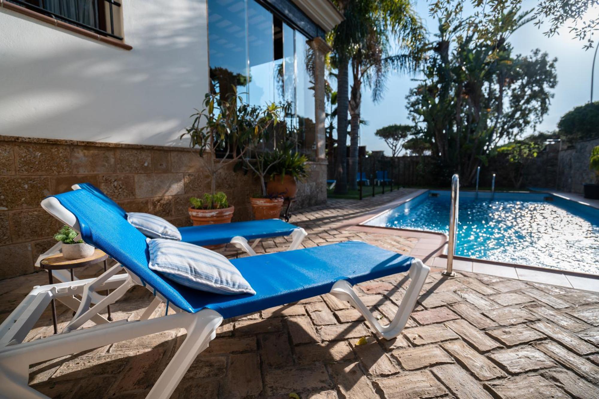 Hotel Azalea Playa Chiclana de la Frontera Exterior foto